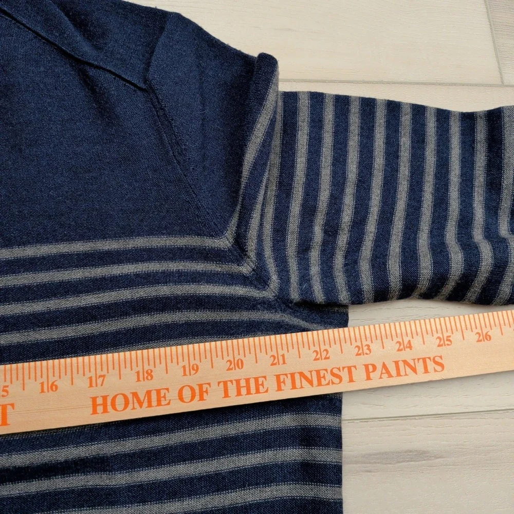 Banana Republic Sweater Mens‎ XL Blue Striped Merino Wool Crew Neck Long Sleeve